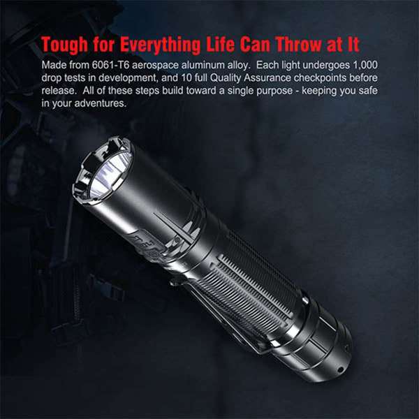 LED Taschenlampe XT2CR PRO, 2'100 Lumen, matte sand (inkl. Akku)