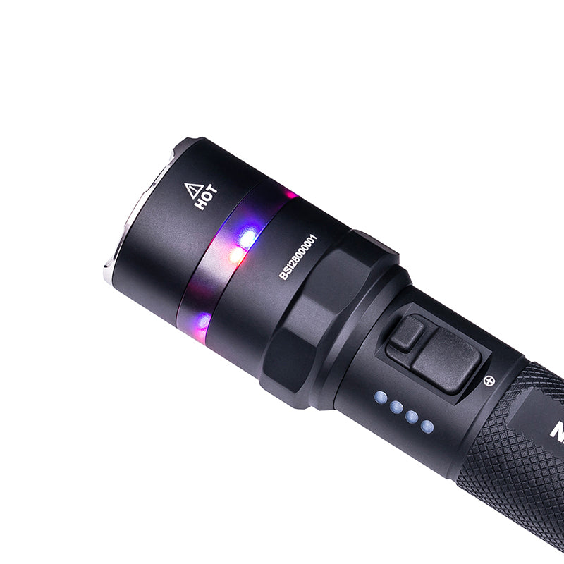 Taktische LED-Taschenlampe P84, 3'000 Lumen (inkl. Akku)
