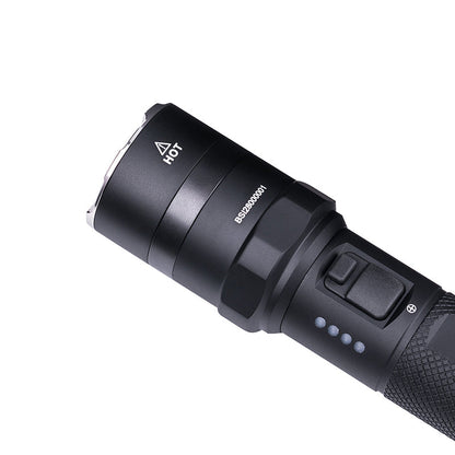 Taktische LED-Taschenlampe P84, 3'000 Lumen (inkl. Akku)