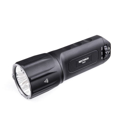 Taktischer LED-Suchscheinwerfer TA31, 10'000 Lumen (inkl. Akku)